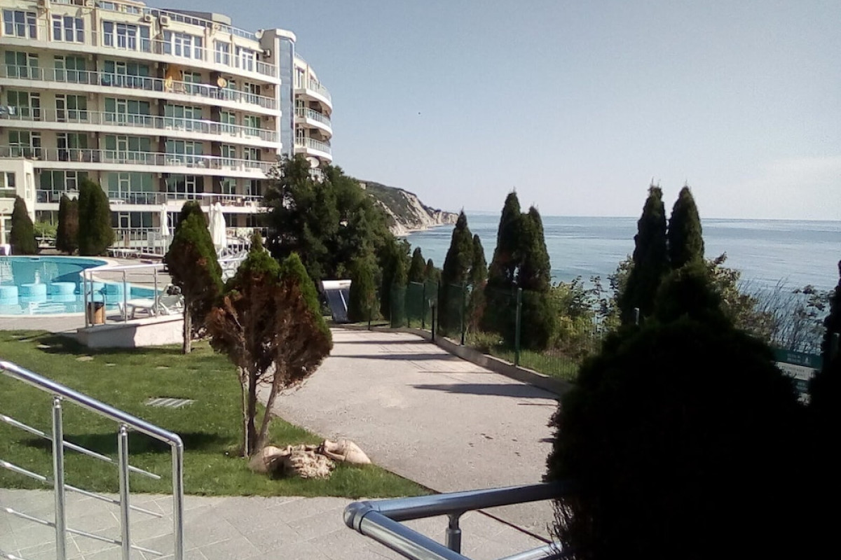SILVER BEACH RESORT