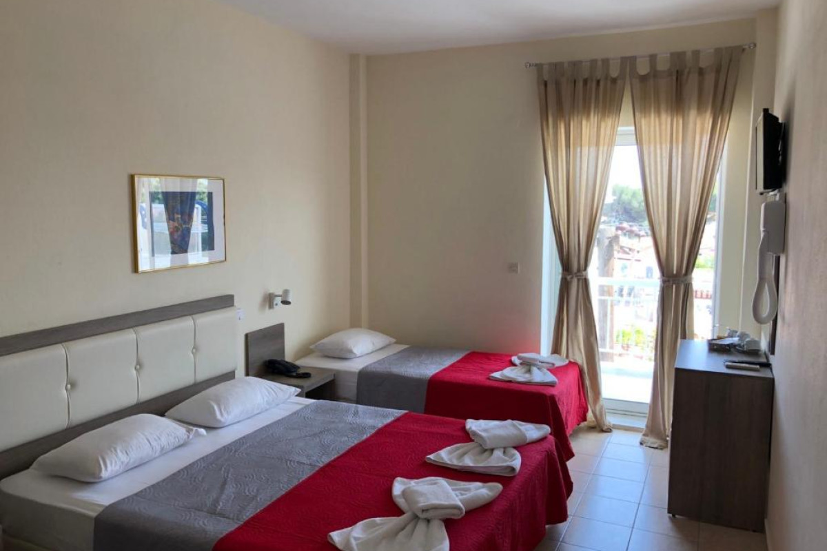 Simotel Ermis