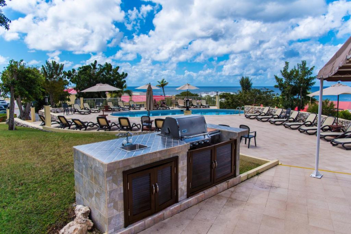 Simpson Bay Resort Marina & Spa