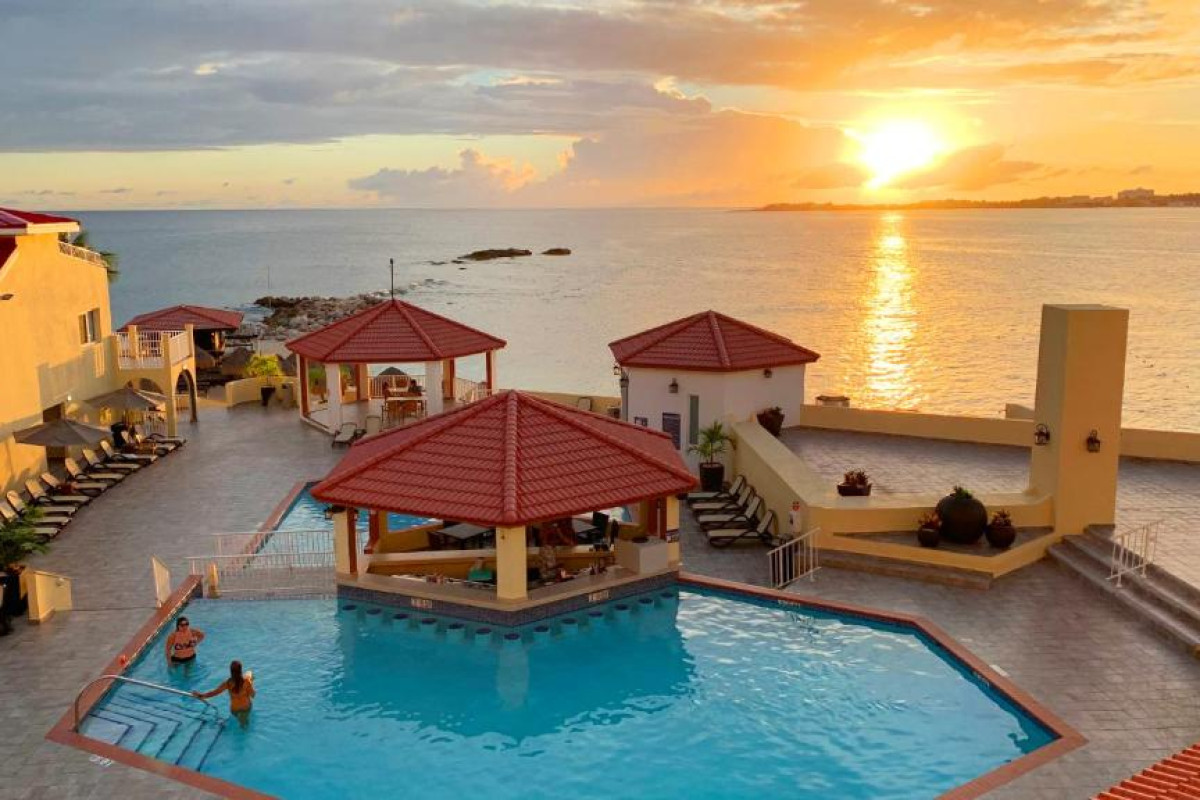 Simpson Bay Resort Marina & Spa