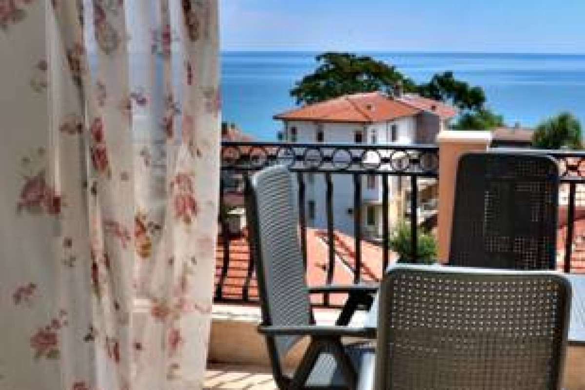 SIRENA PALACE
