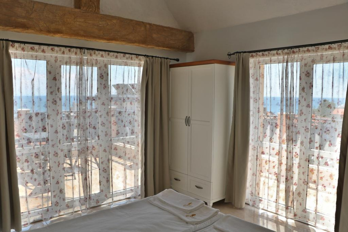 SIRENA PALACE