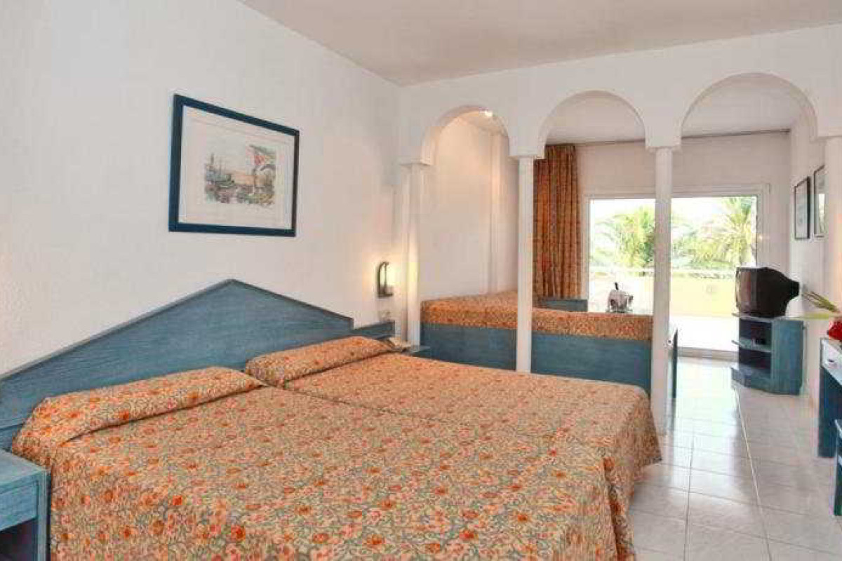 Sirenis Seaview Country Club
