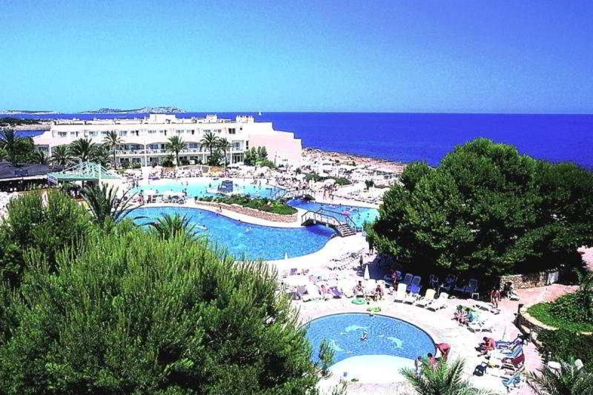 Sirenis Seaview Country Club