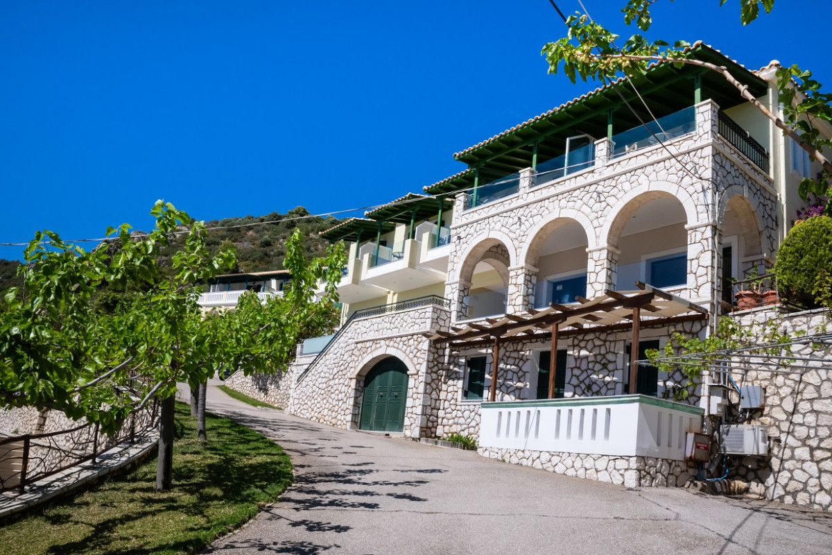 Sirios Hotel