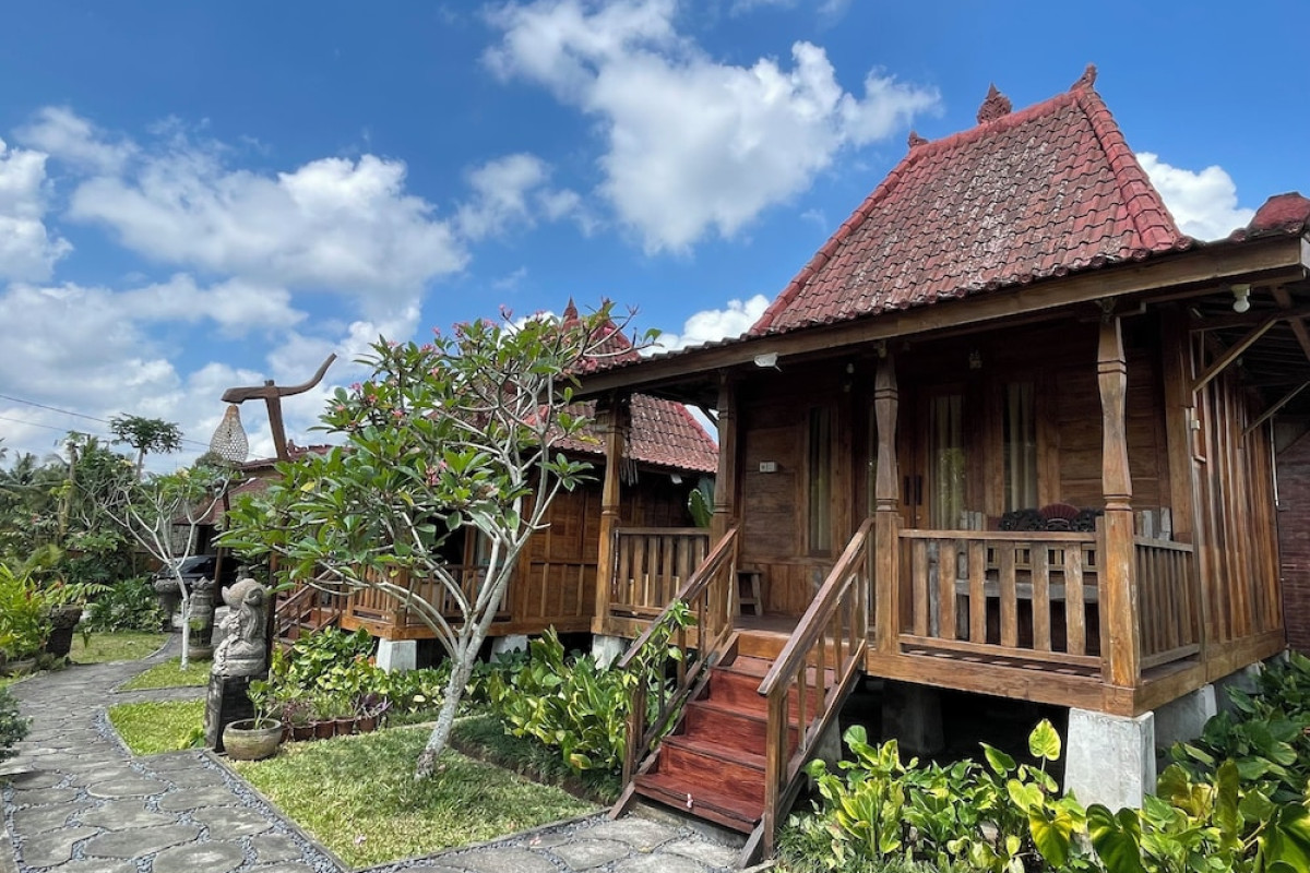 Sirya Farm House