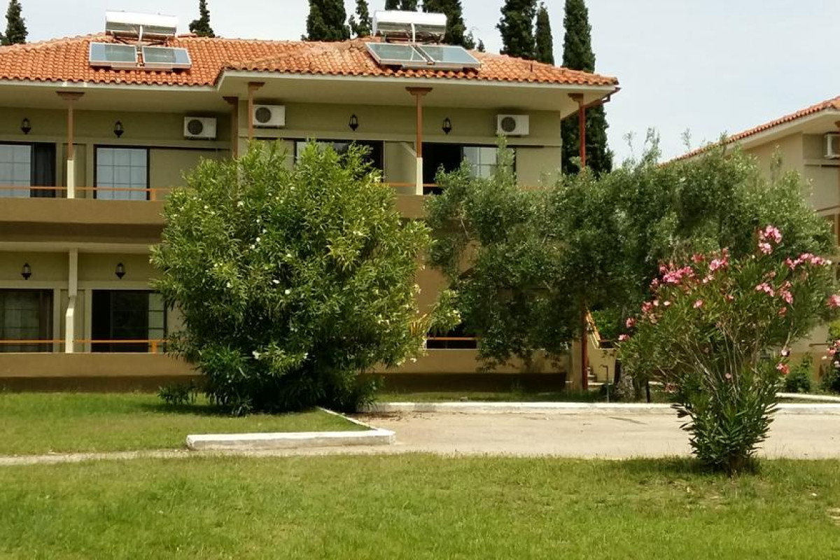 Sithonia Village