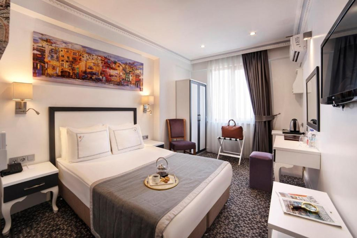 Skalion Hotel