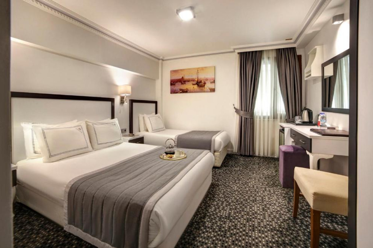Skalion Hotel