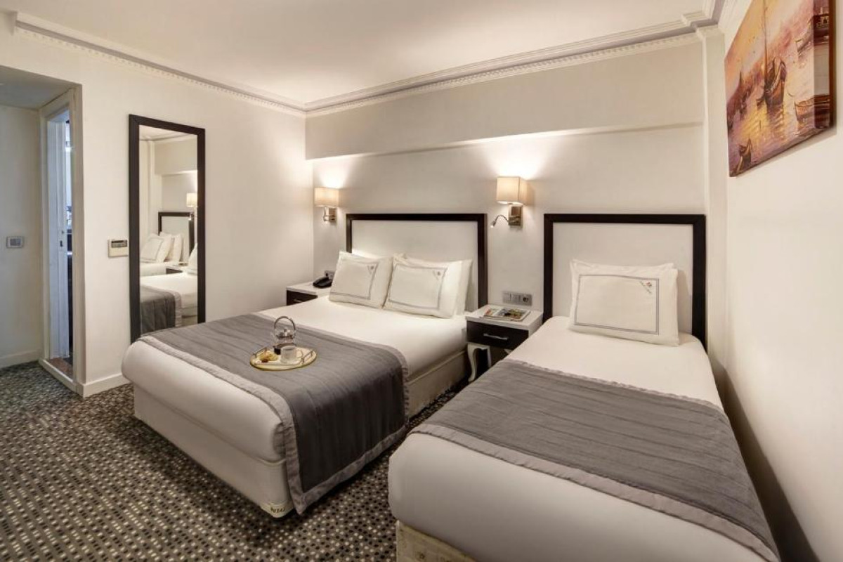 Skalion Hotel