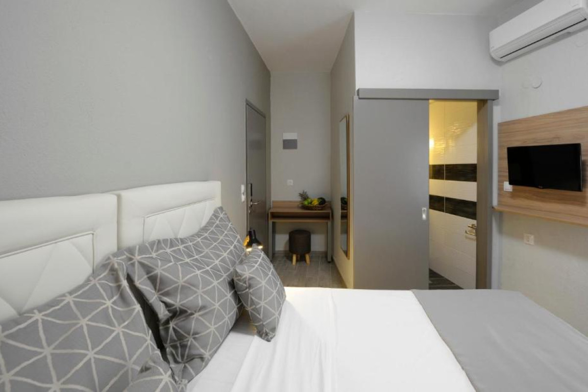 Skianthion Rooms