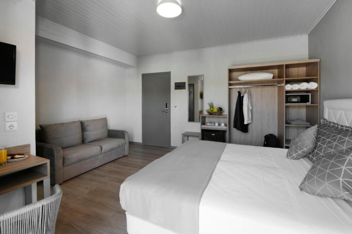 Skianthion Rooms
