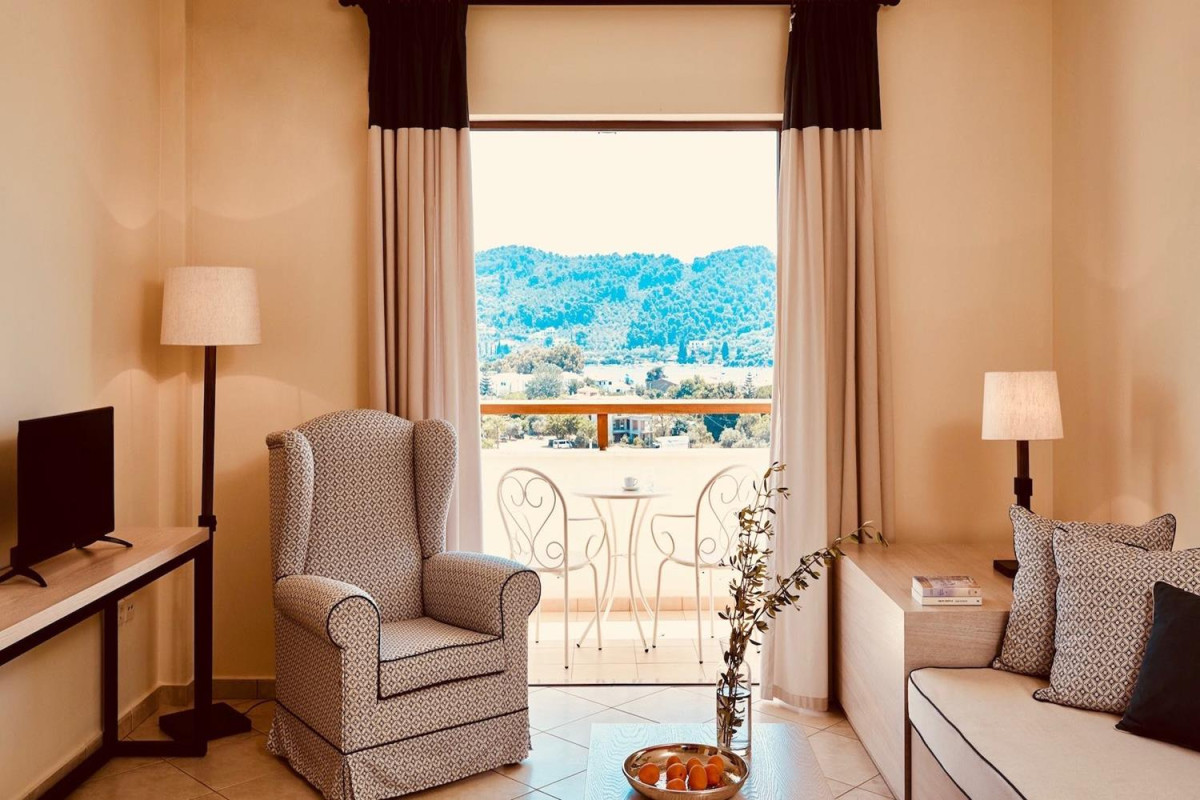 Skiathos Living Unique Residences