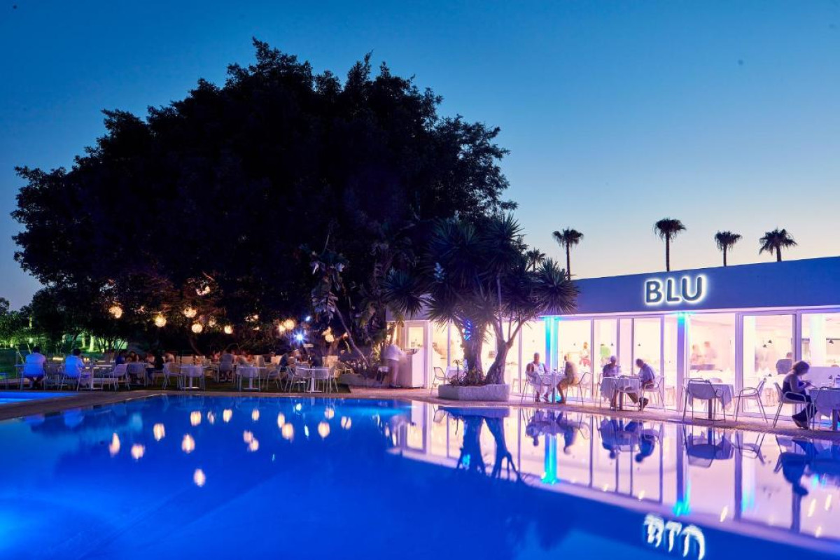 So White Club Resort