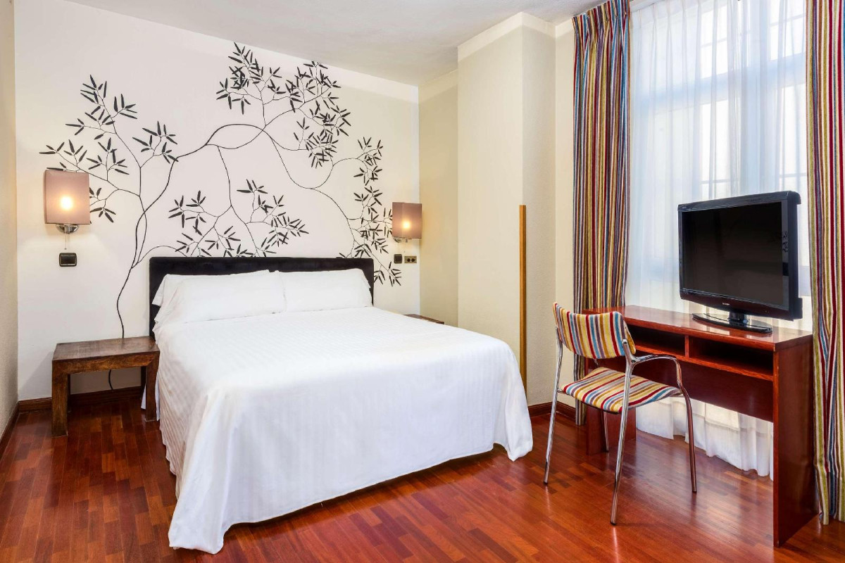 Sofia Parquesol Hotel