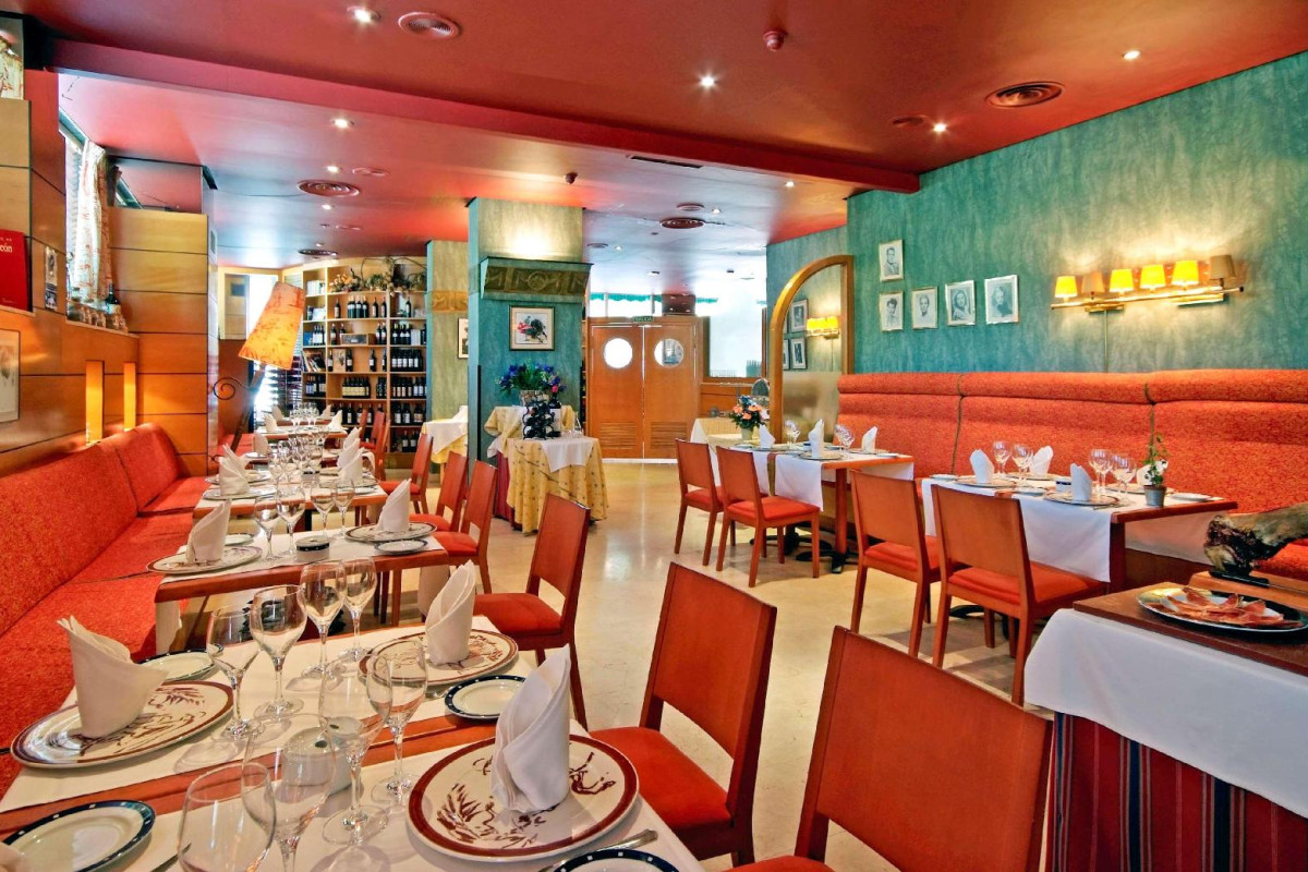 Sofia Parquesol Hotel