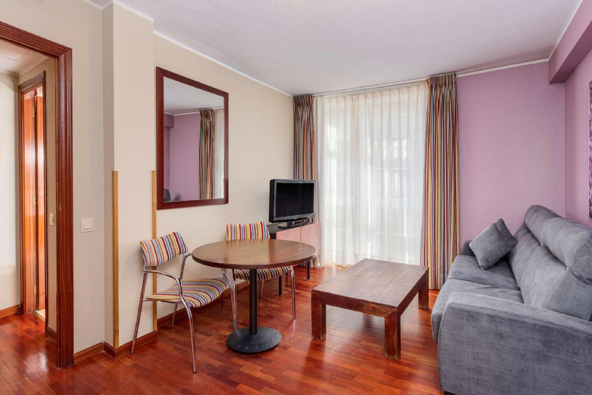 Sofia Parquesol Hotel