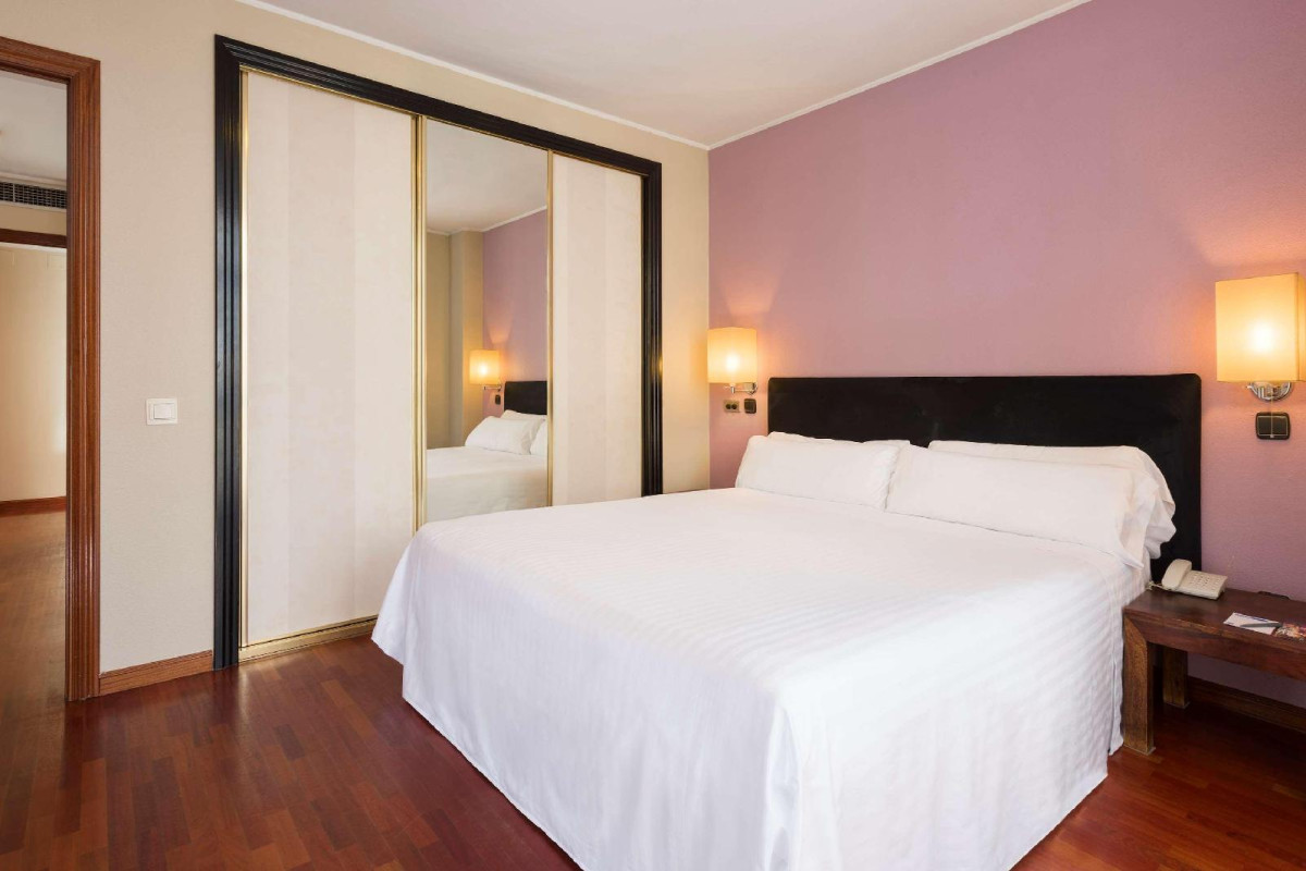 Sofia Parquesol Hotel