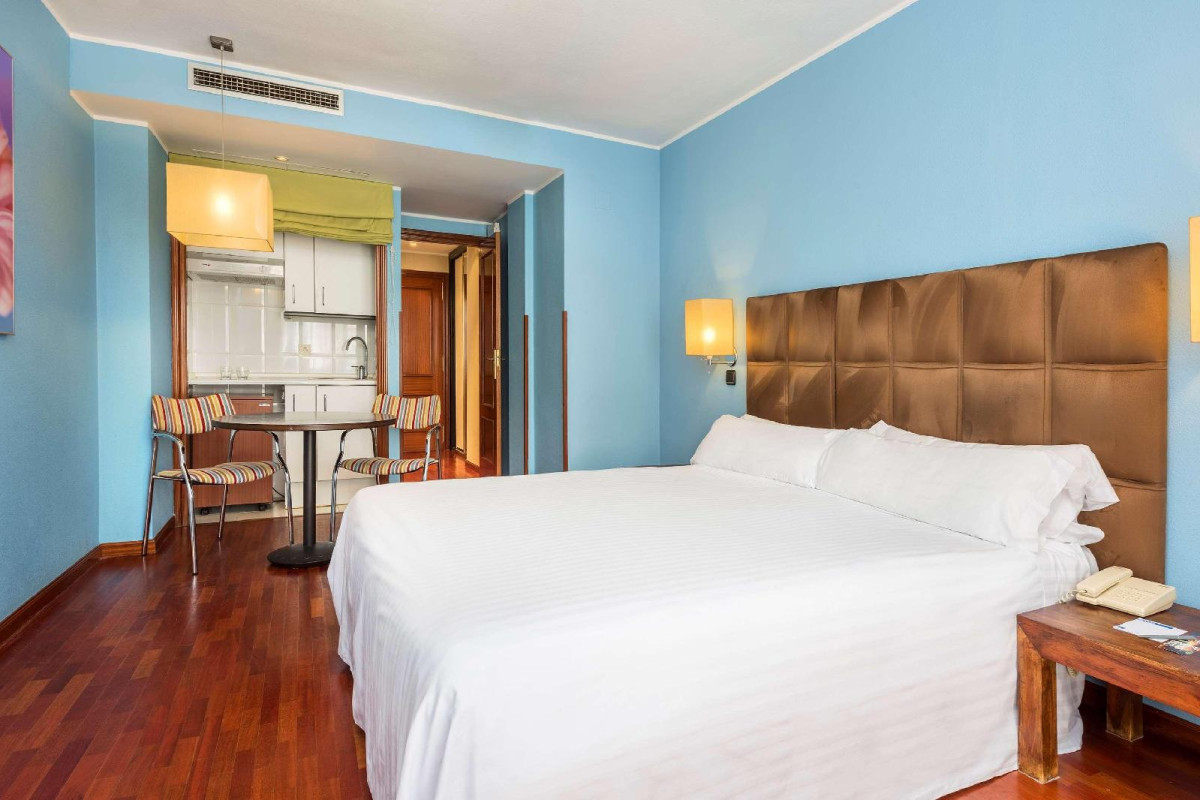 Sofia Parquesol Hotel