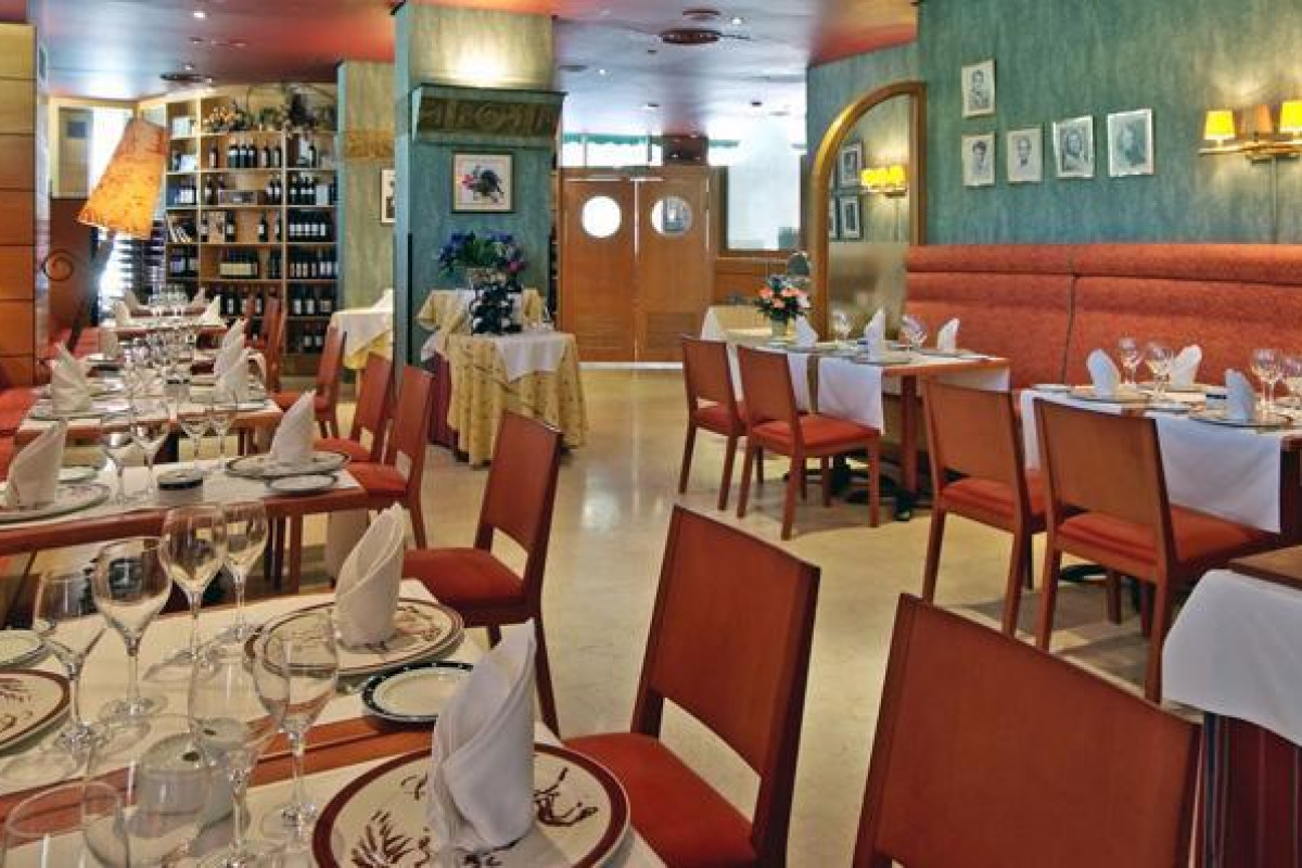Sofia Parquesol Hotel