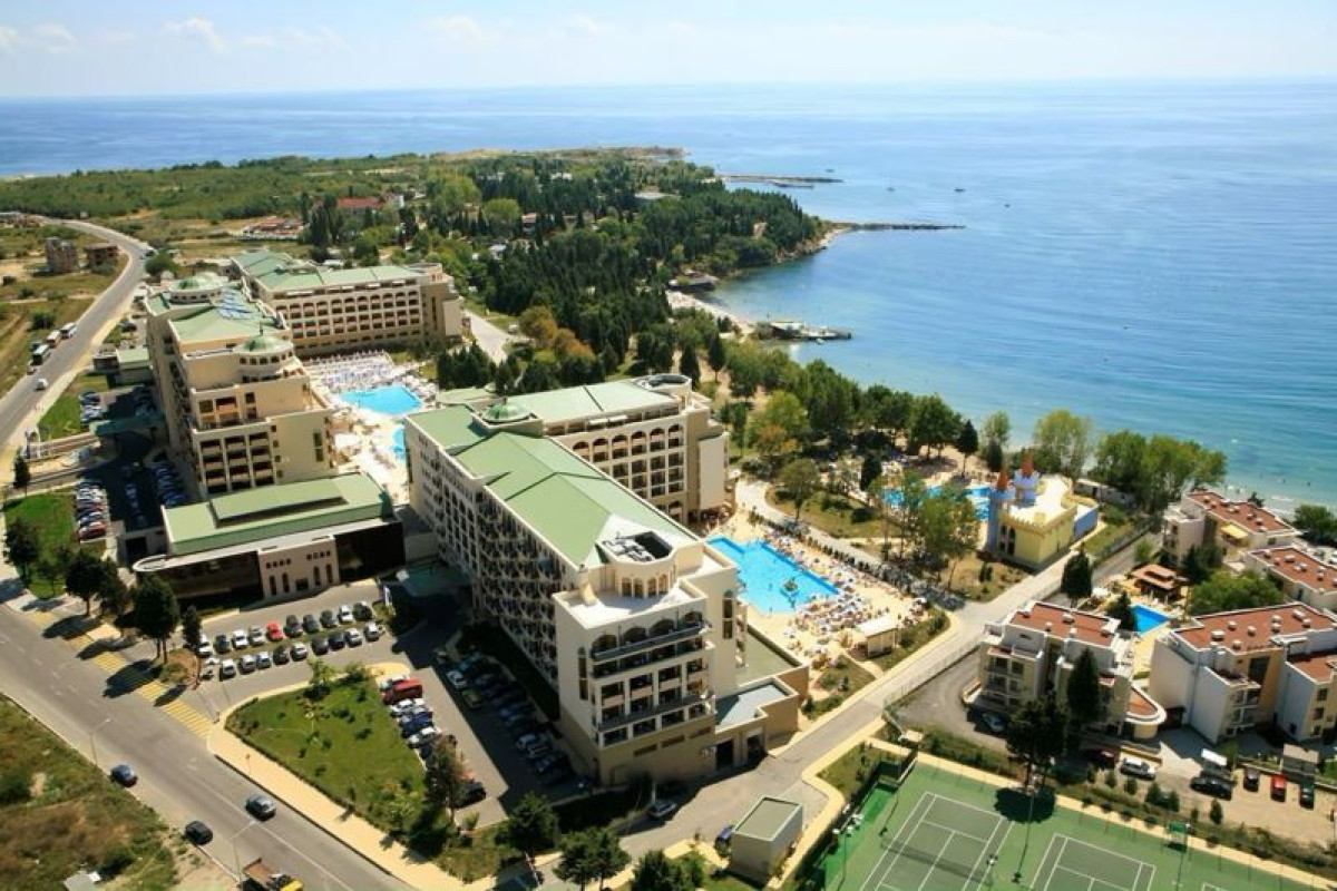 SOL NESSEBAR BAY  MARE