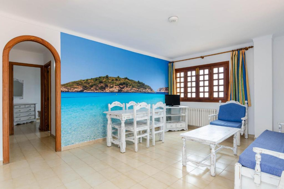 Sol y Mar Apartments