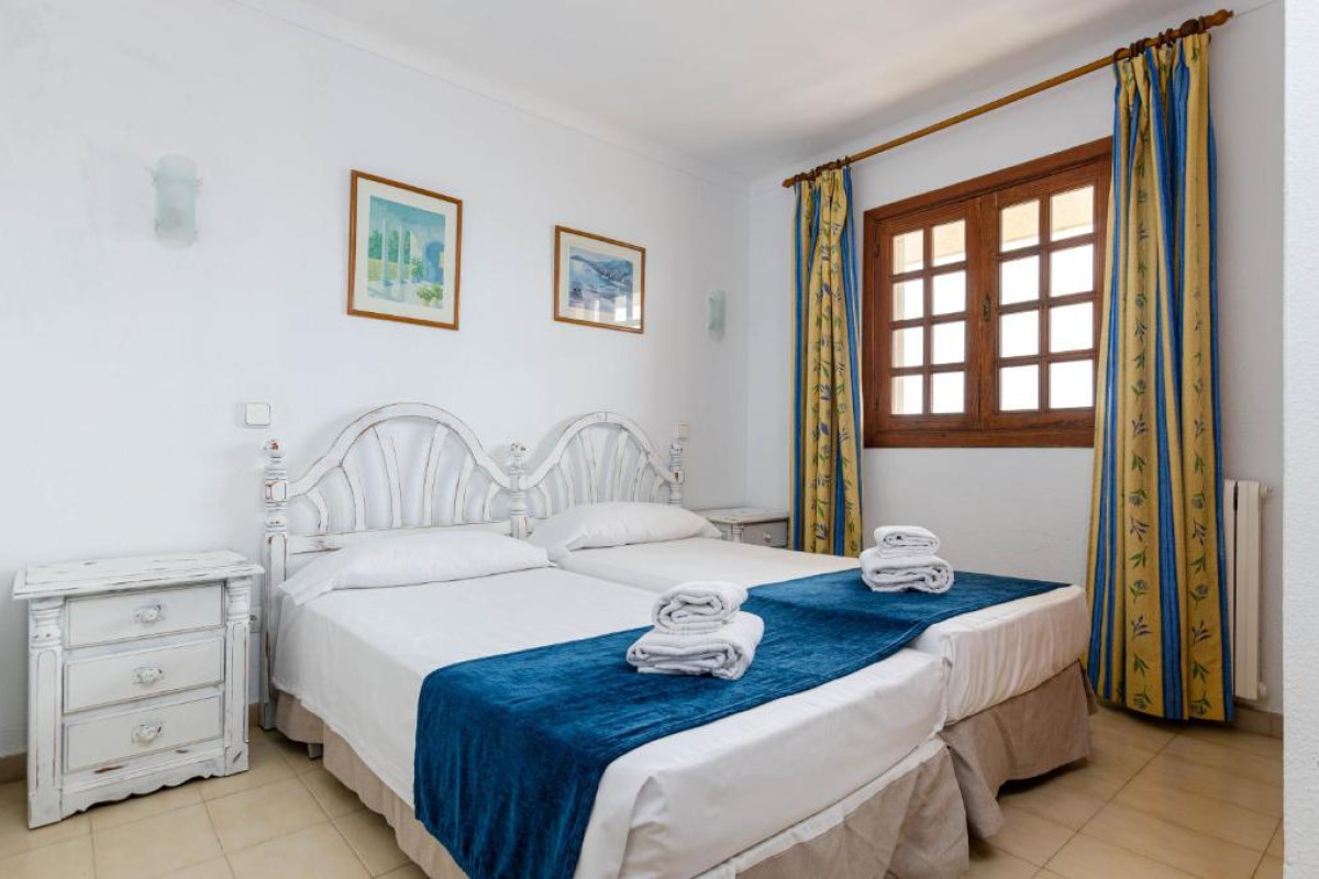 Sol y Mar Apartments