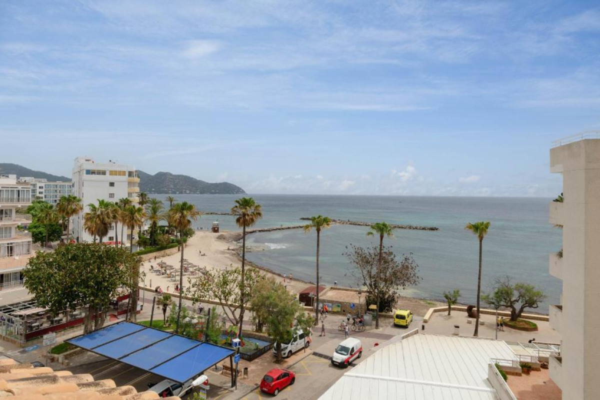Sol y Mar Apartments