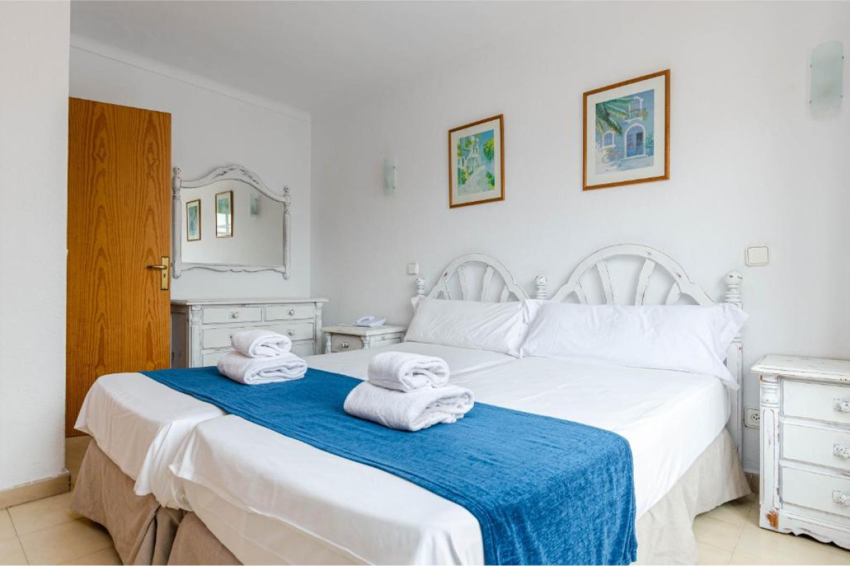 Sol y Mar Apartments
