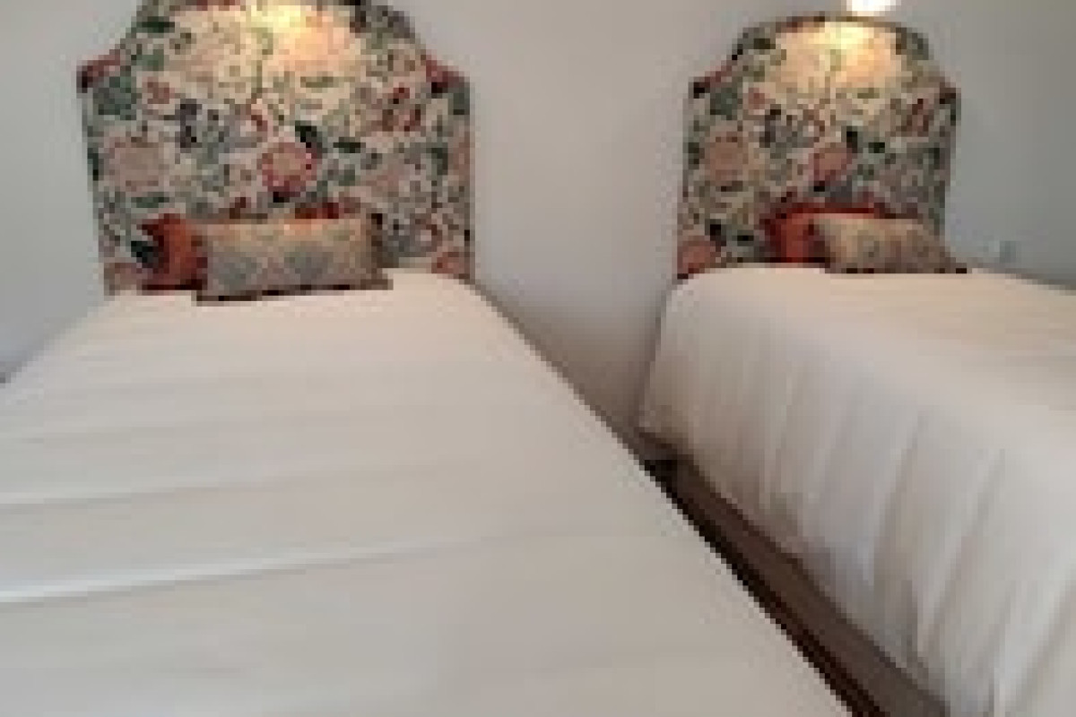 SOLAR ALVURA HEALTH HOTEL