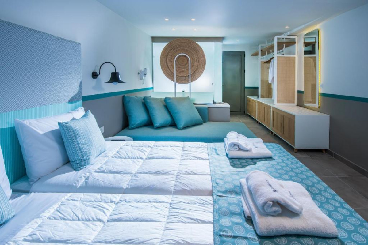 Solimar Turquoise