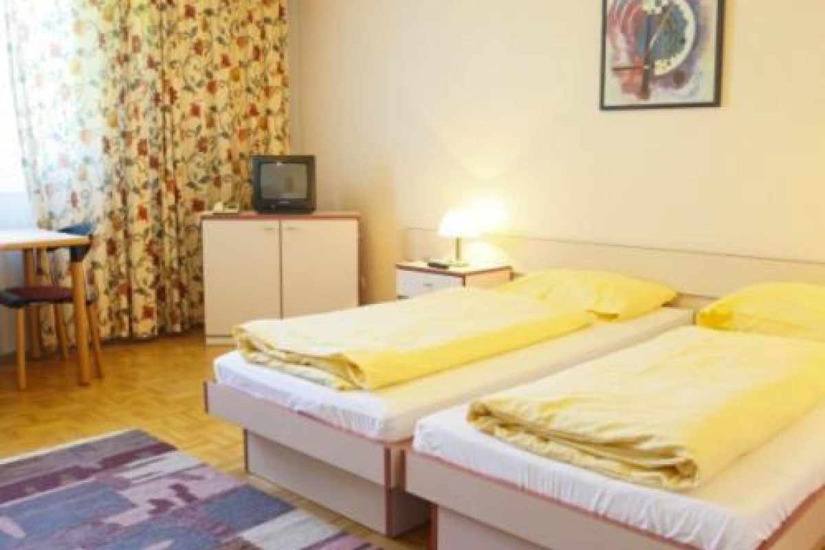 SOMMERHOTEL KARWENDEL