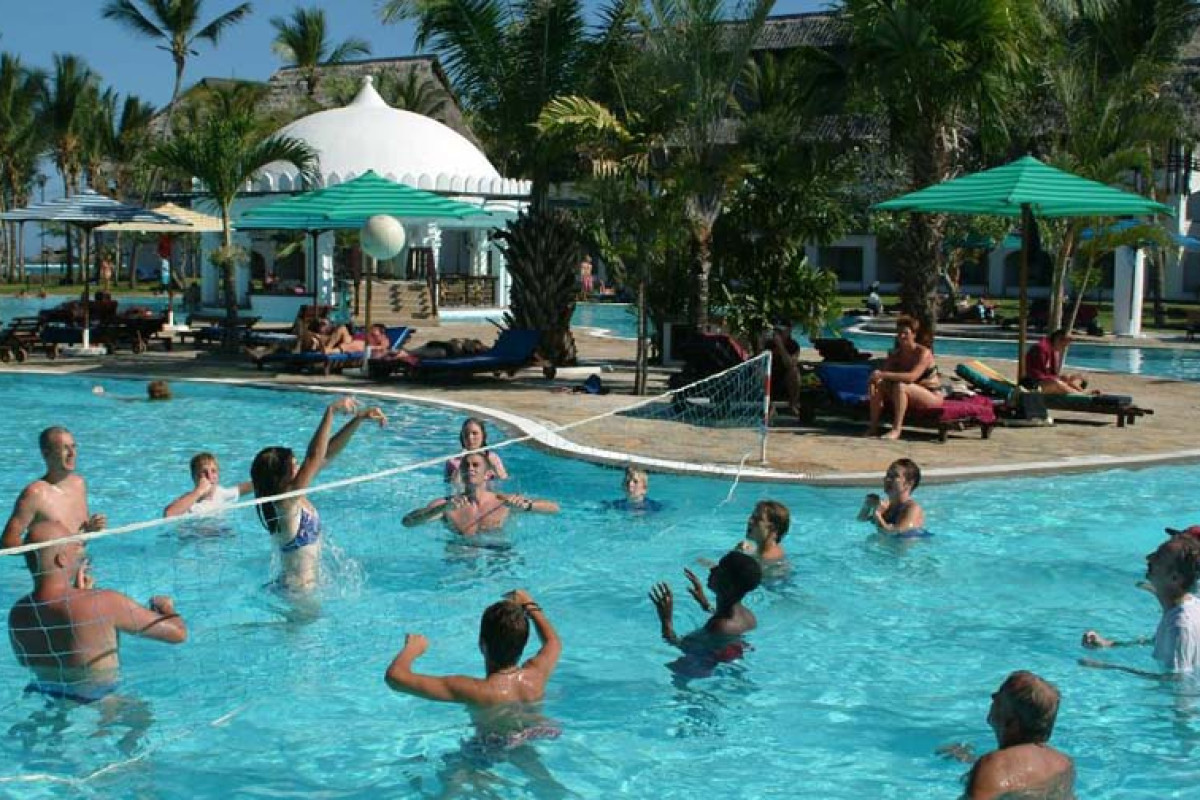 Southern Palms Beach Resort