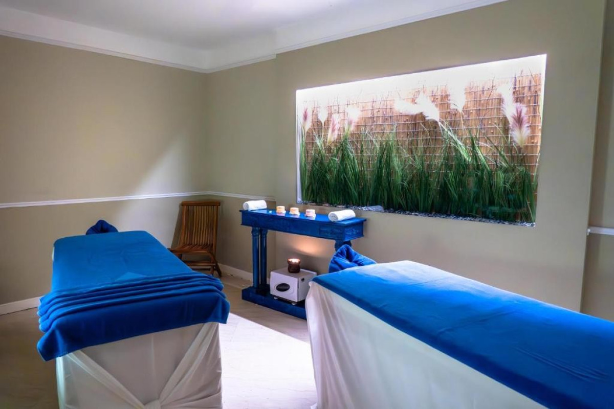 Riviera Hotel and SPA