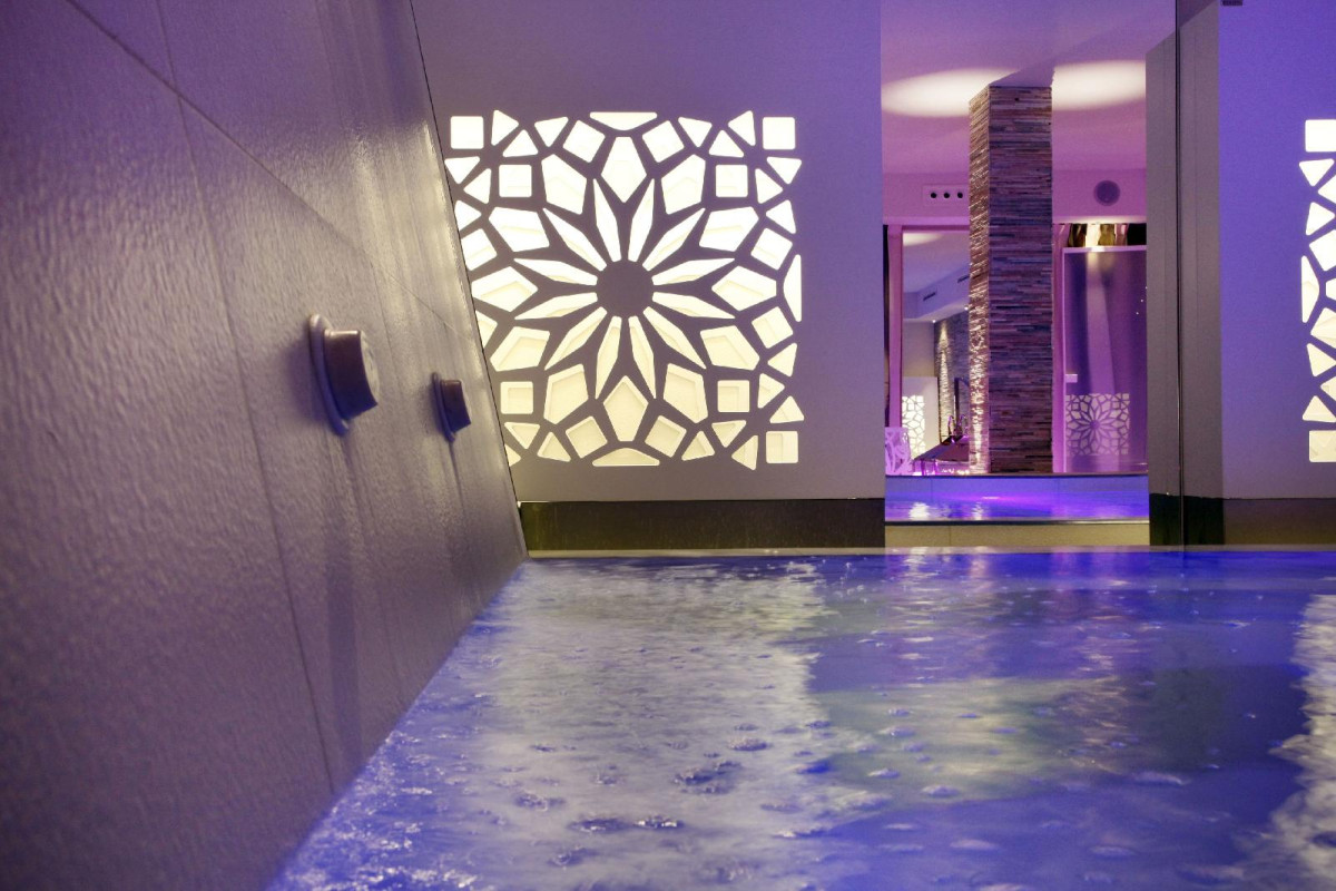 Spa Hotel Parigi 2