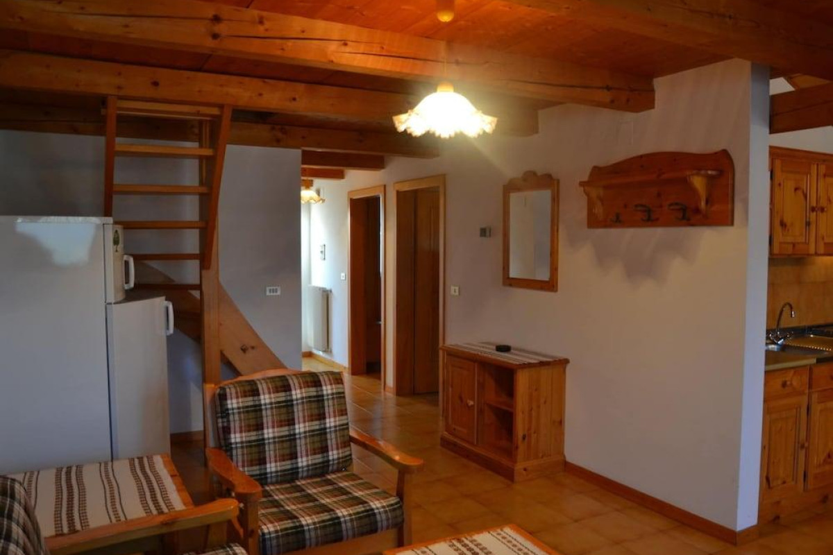 Spacious Apartment Close To Cavalese