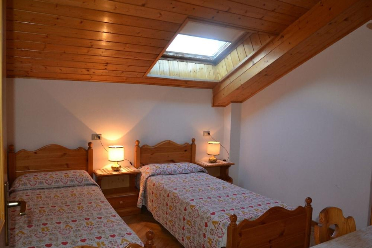 Spacious Apartment Close To Cavalese