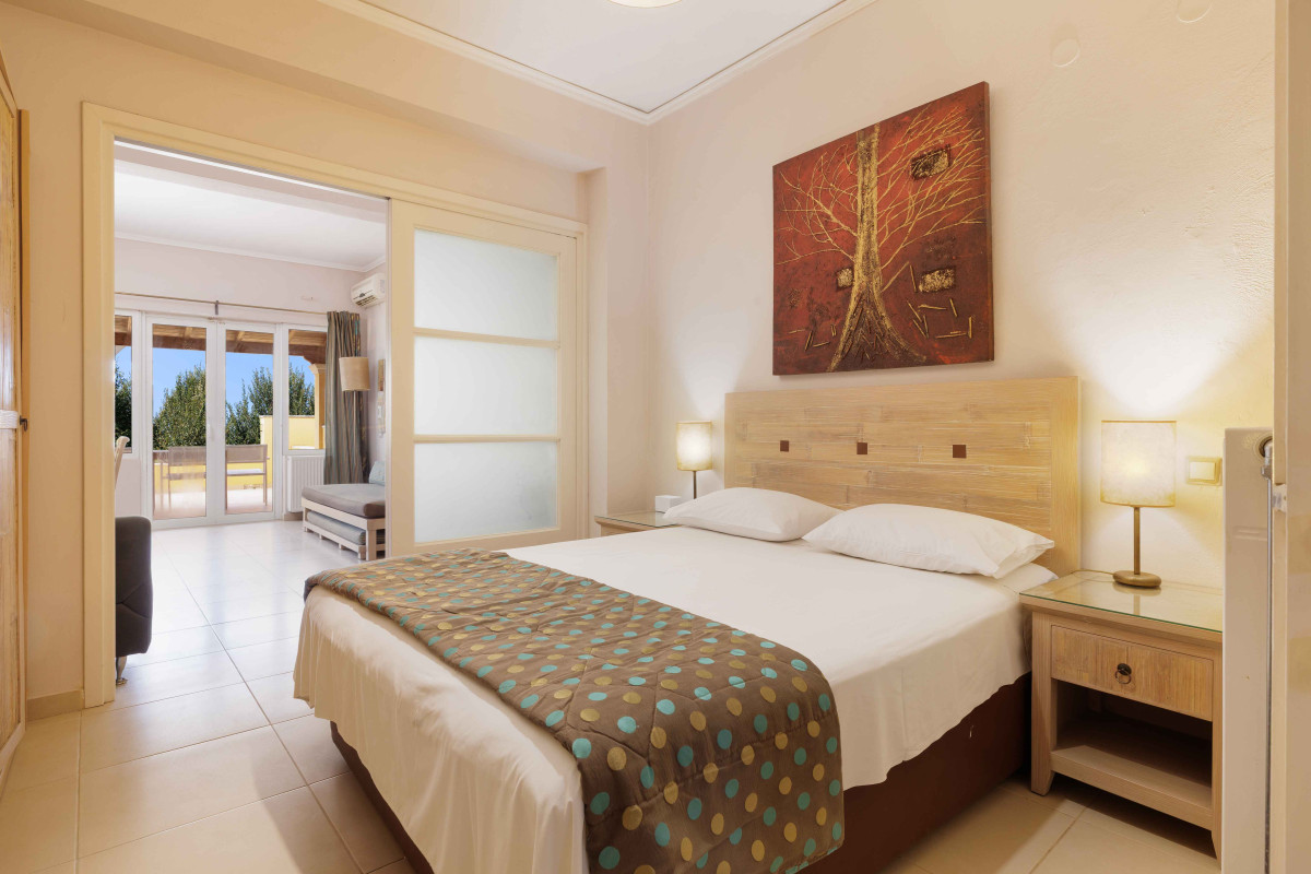 Spiti Nikos Apartments