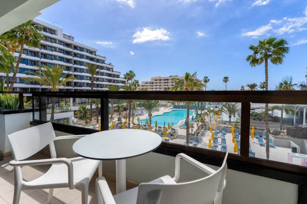 Hotel Spring Bitacora