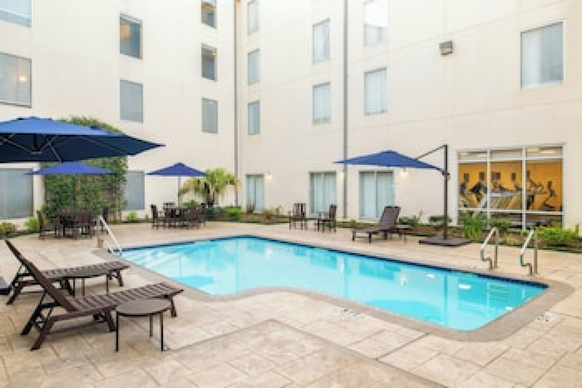 SPRINGHILL SUITES BY MARRIOTT NEW ORLEANS WAREHOUSE ARTS DISTRICT