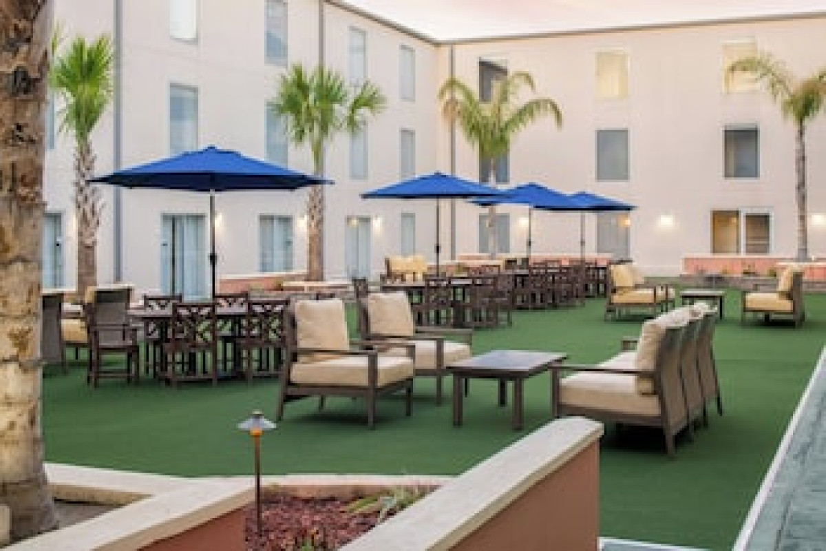 SPRINGHILL SUITES BY MARRIOTT NEW ORLEANS WAREHOUSE ARTS DISTRICT