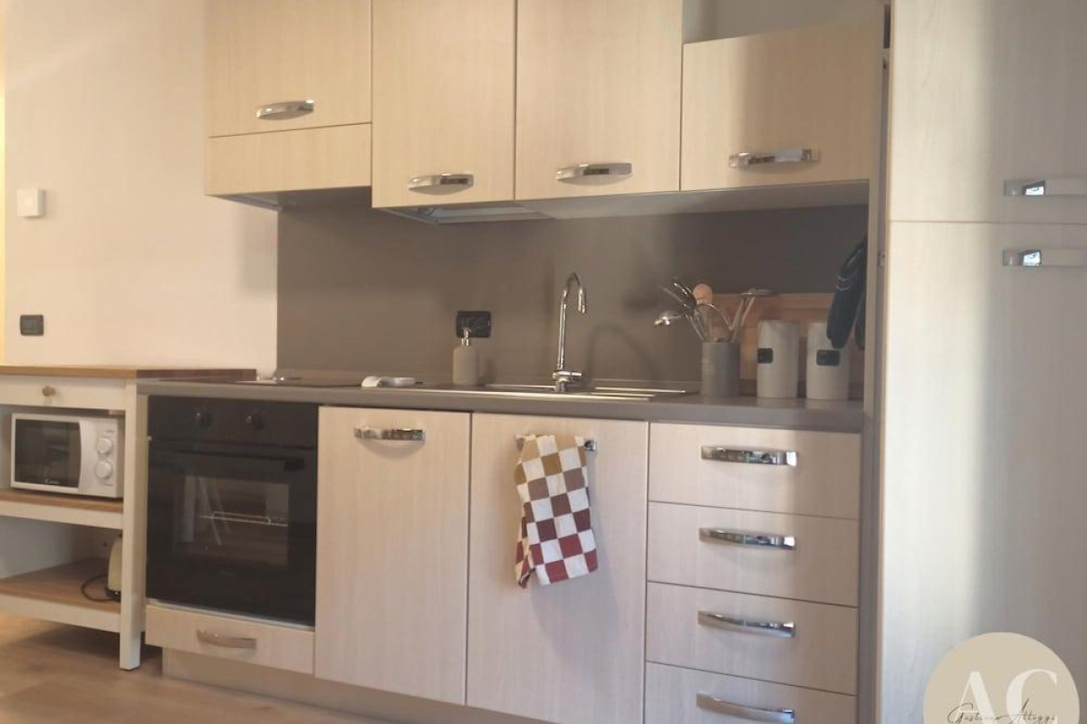 Square Apartment In Ponte Di Legno