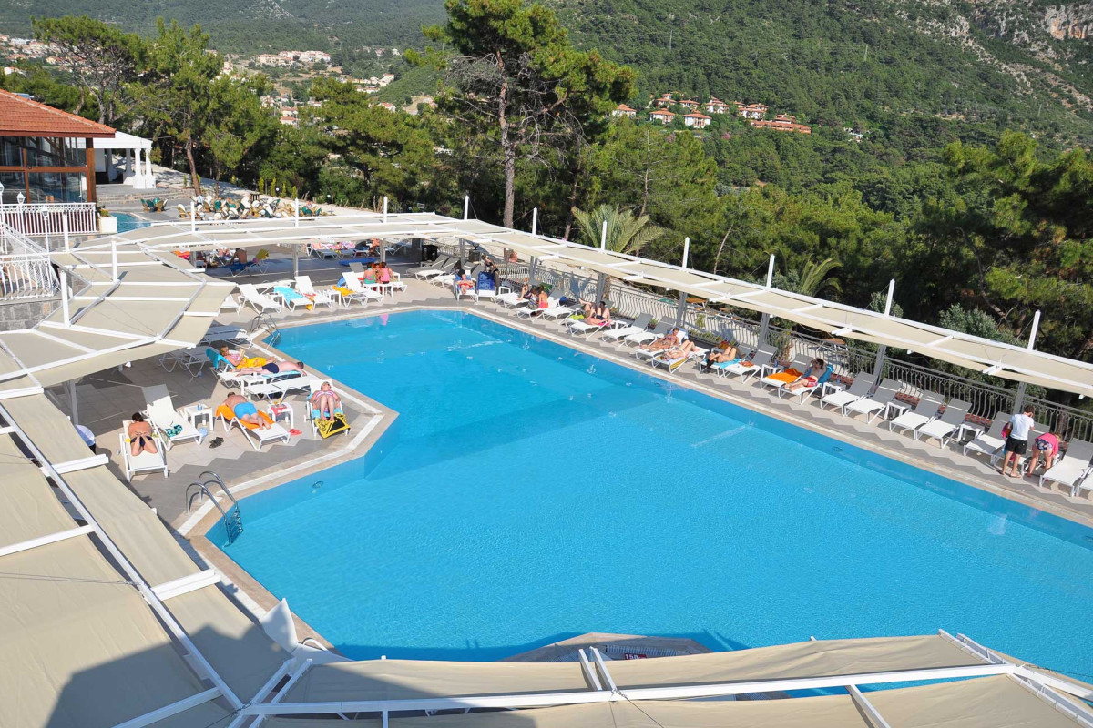 NICHOLAS PARK HOTEL