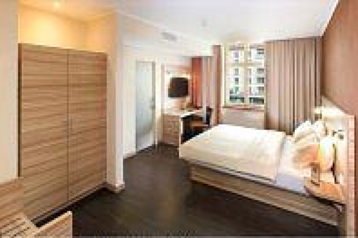 Star Inn Hotel Premium Dresden im Haus Altmarkt