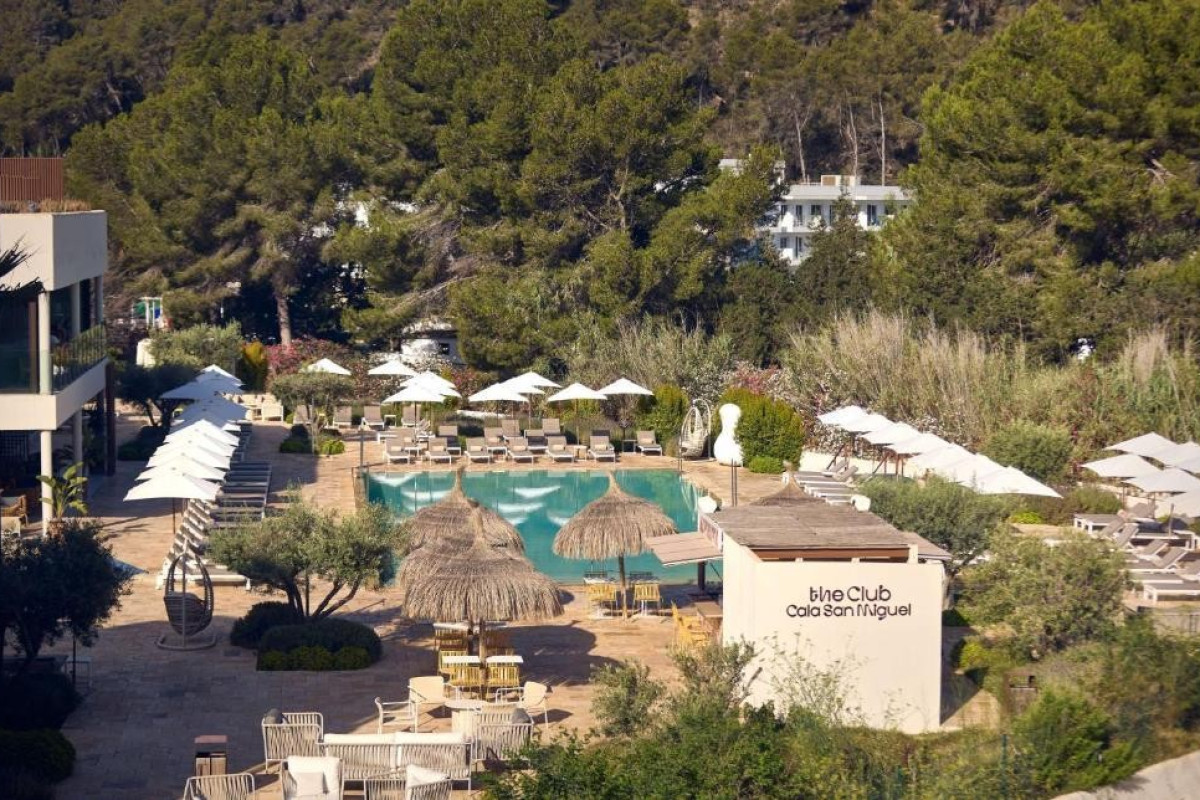 The Club Cala San Miguel Hotel, Curio Collection by Hilton