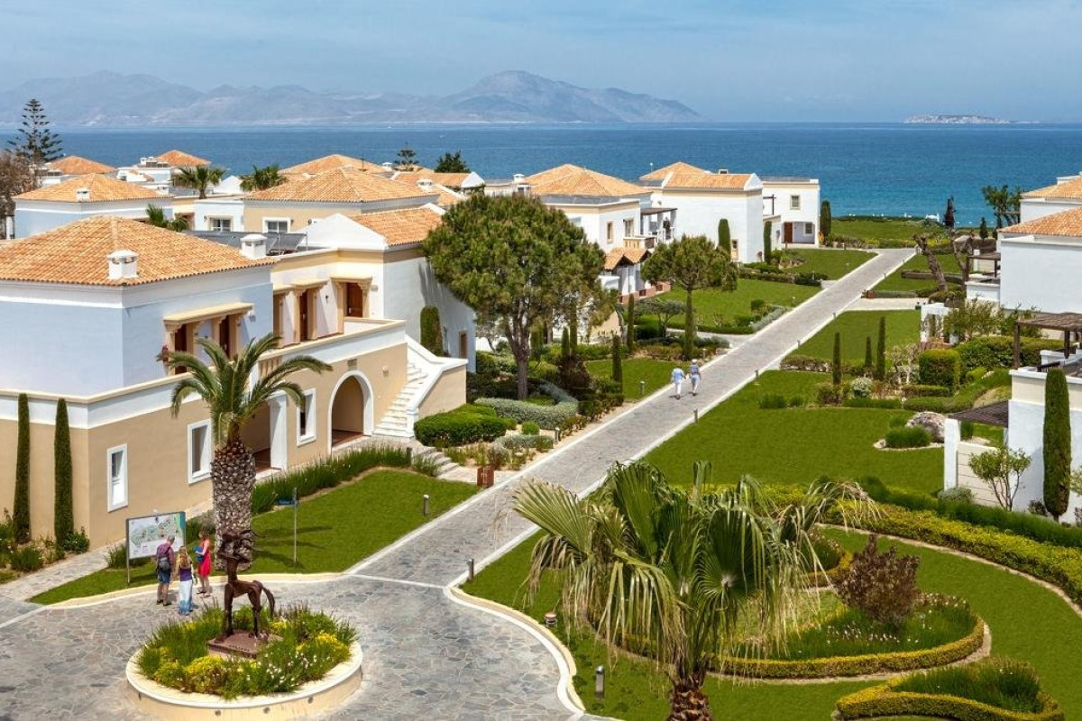 Neptune Luxury Resort