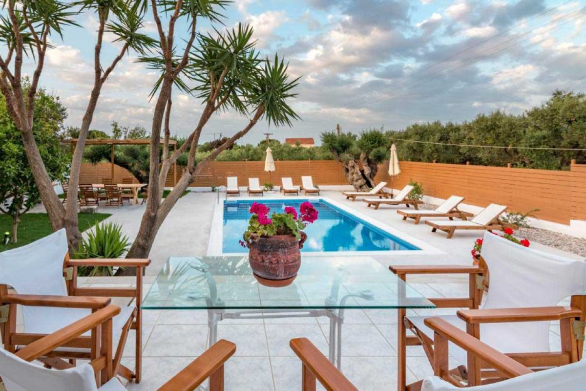 Status Villa