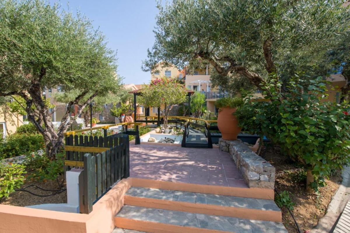 Stefan Village Hotel