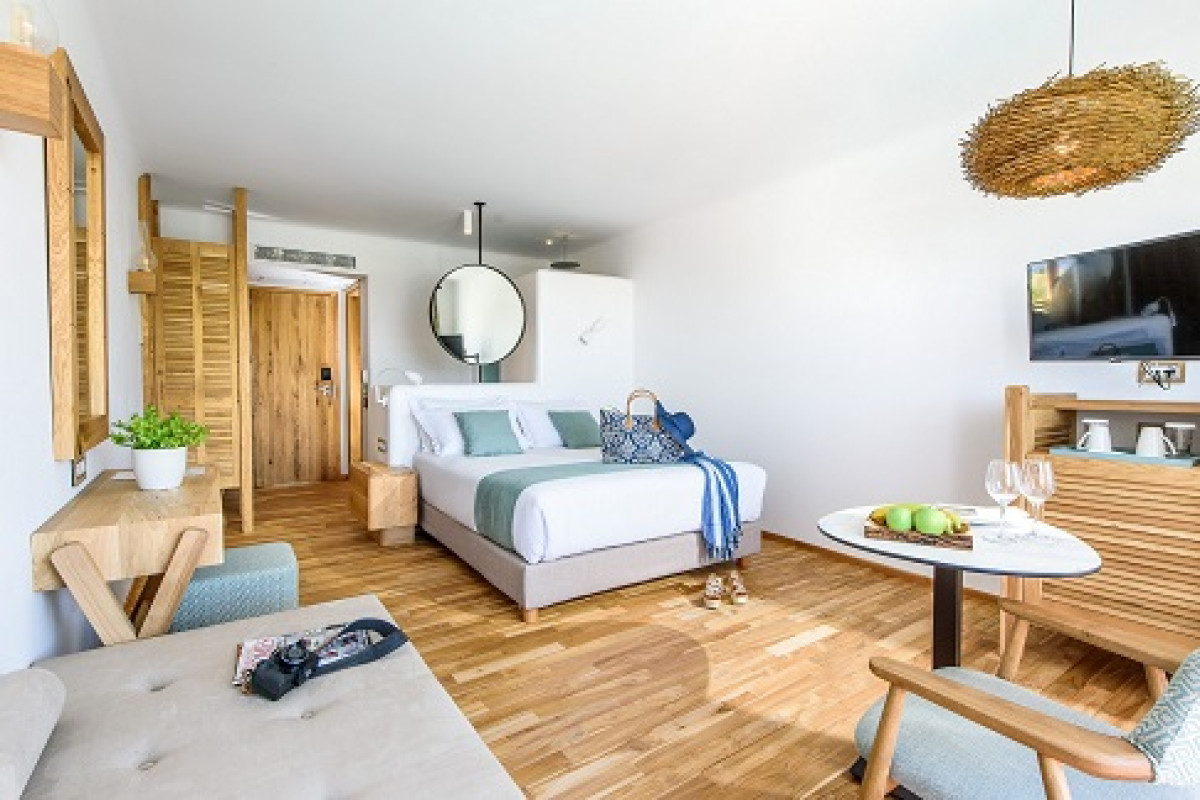 STELLA ISLAND LUXURY RESORT & SPA (ADULTS ONLY)