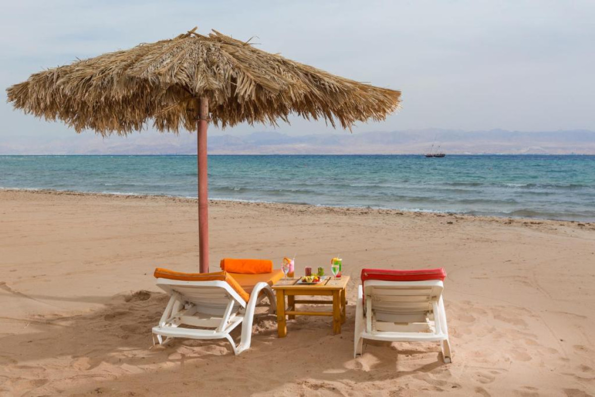 Strand Beach Resort